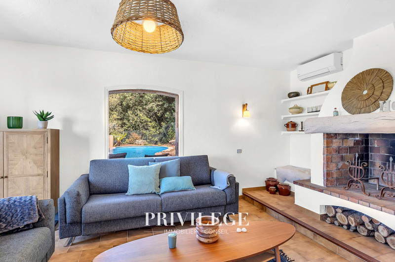 Maison - 144 m² - 5 pièces