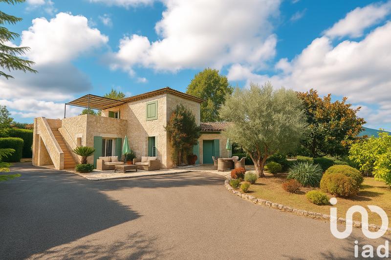 Maison - 153 m² - 7 pièces