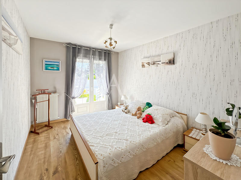 Maison - 92 m² - 5 pièces