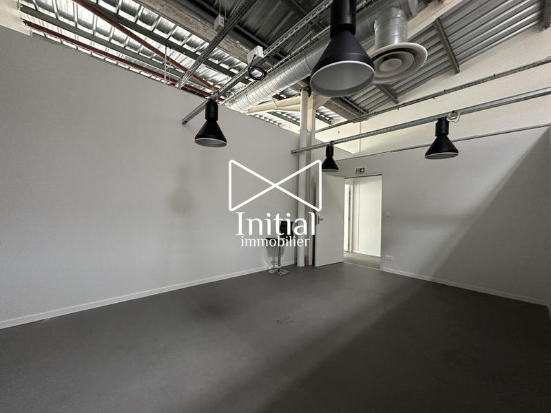 Local commercial - 166 m²