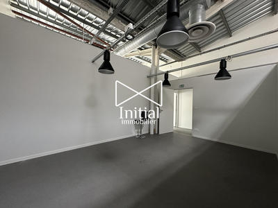 Local commercial - 166 m²