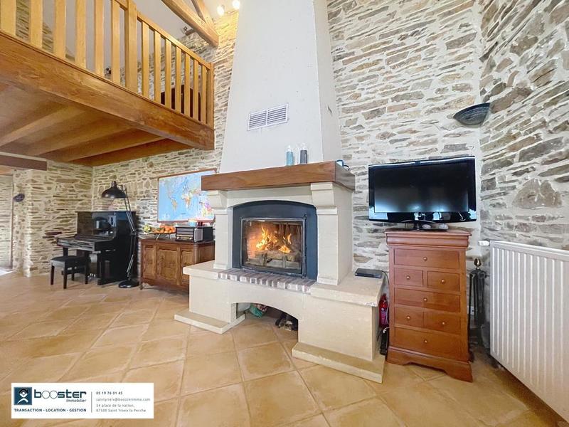 Maison ancienne - 210 m² - 6 pièces