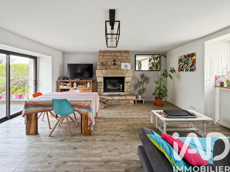 Maison - 152 m² - 8 pièces