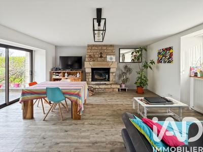 Maison - 152 m² - 8 pièces