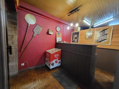 Local commercial - 71 m² - 3 pièces