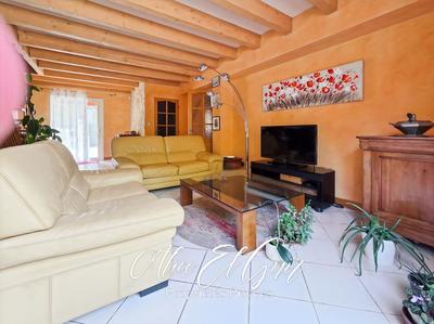 Maison - 118 m² - 6 pièces