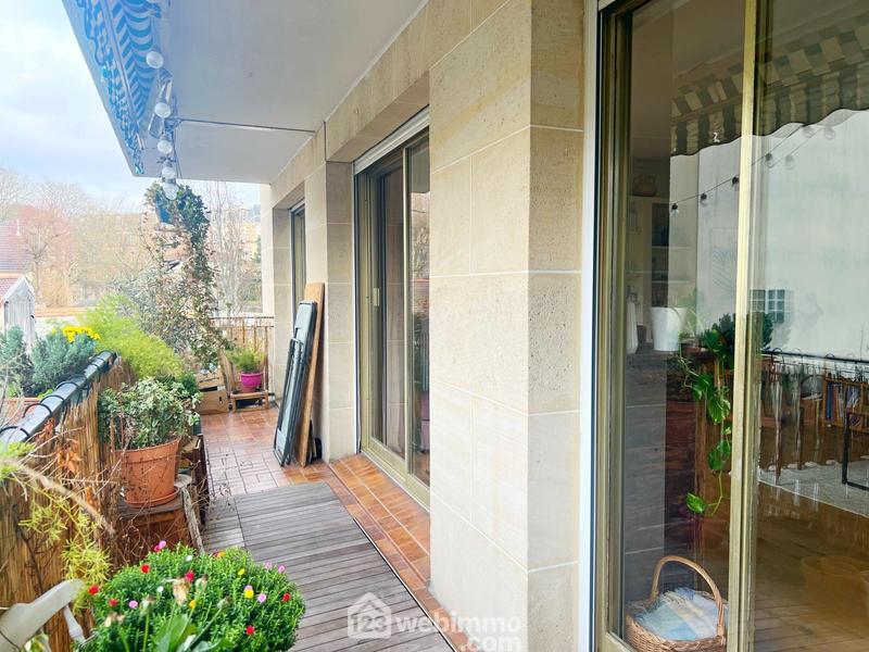 Appartement - 92 m² - 4 pièces