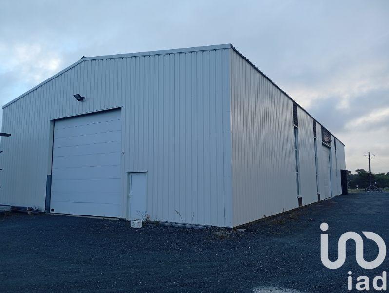 Maison - 600 m² - 4 pièces