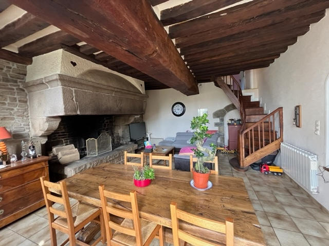 Maison - 190 m² - 7 pièces