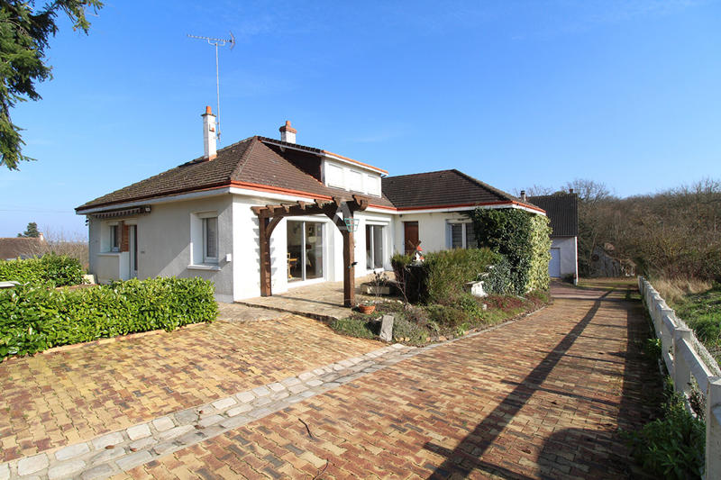 Maison - 430 m² - 7 pièces