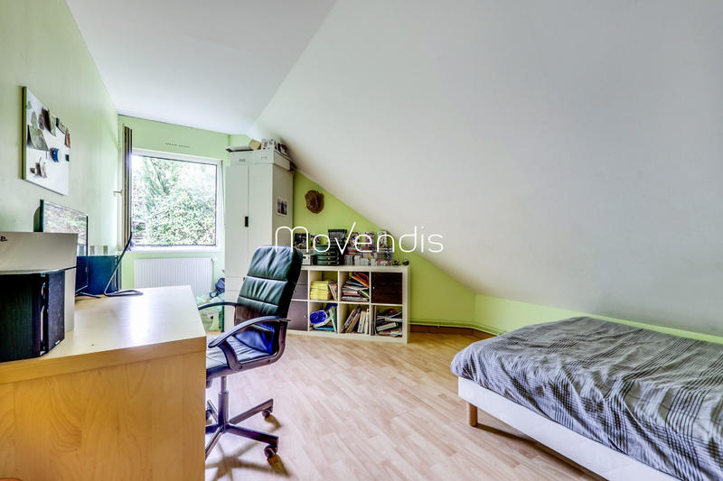 Maison contemporaine - 141 m² - 7 pièces