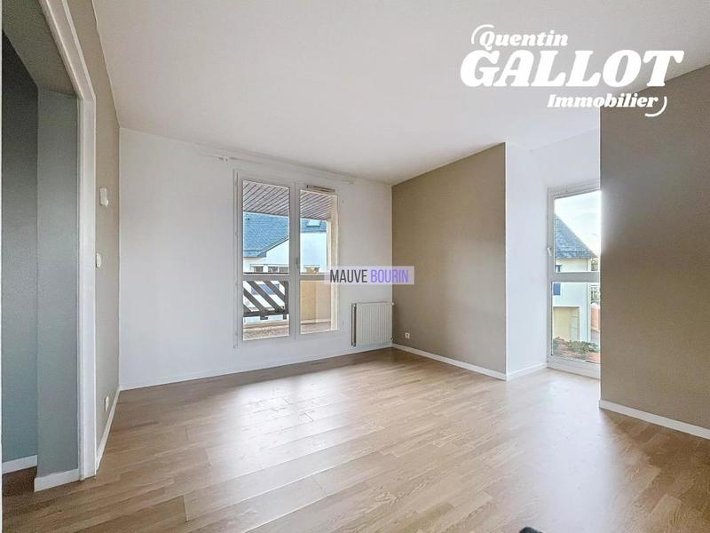 Duplex - 77 m² - 5 pièces