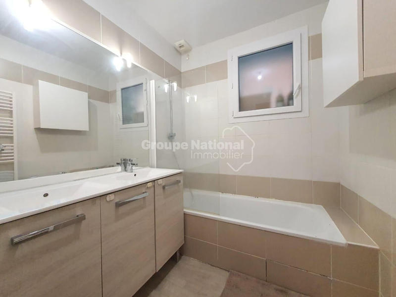 Maison - 117 m² - 4 pièces