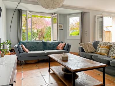 Maison - 141 m² - 7 pièces