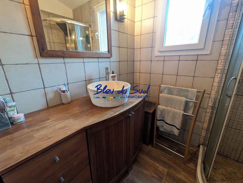 Maison - 96 m² - 5 pièces