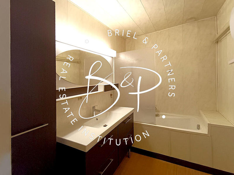 Appartement - 82 m² - 4 pièces