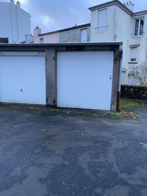 Parking / Garage - 14 m²