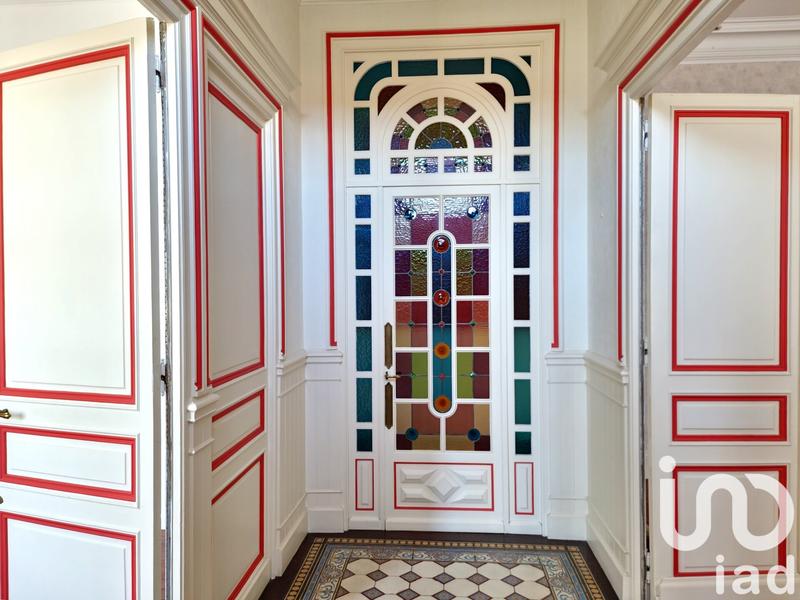 Maison de ville - 231 m² - 9 pièces