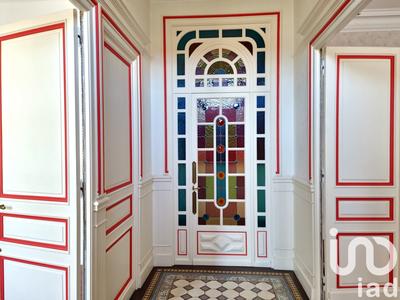 Maison de ville - 231 m² - 9 pièces