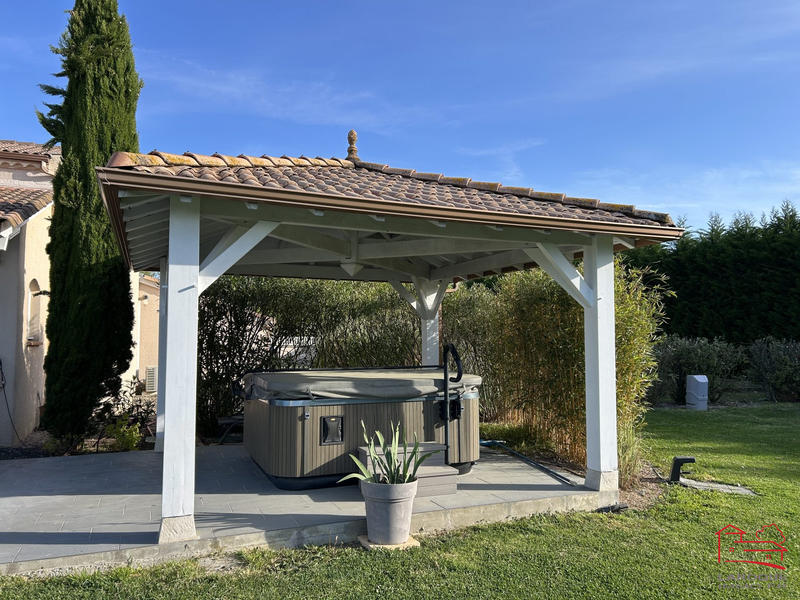 Maison contemporaine - 220 m² - 7 pièces