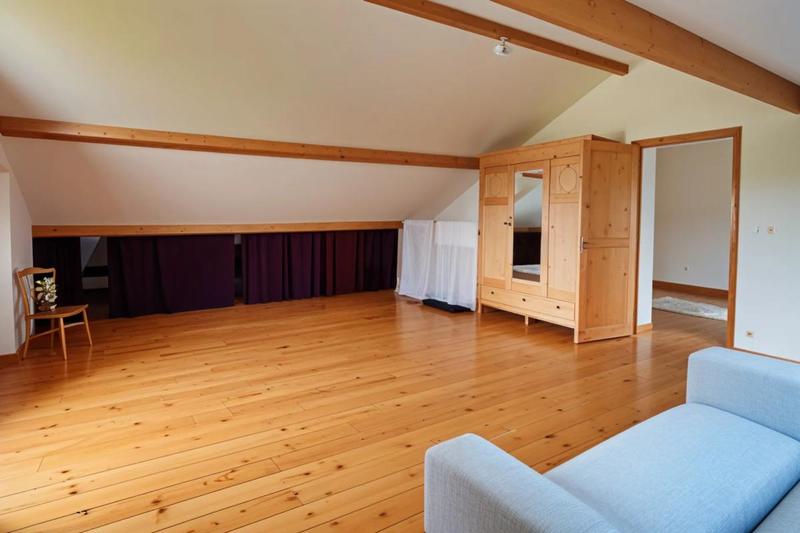 Propriété - 373 m² - 14 pièces