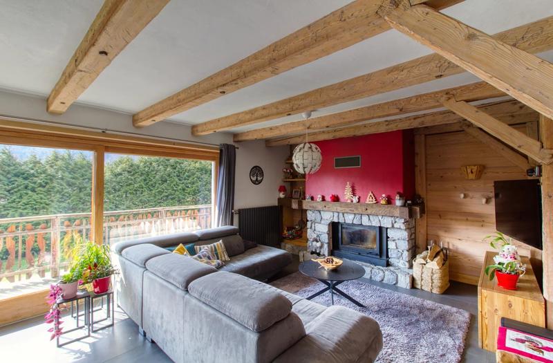 Châlet - 260 m² - 9 pièces