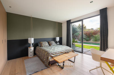 Villa - 240 m² - 6 pièces