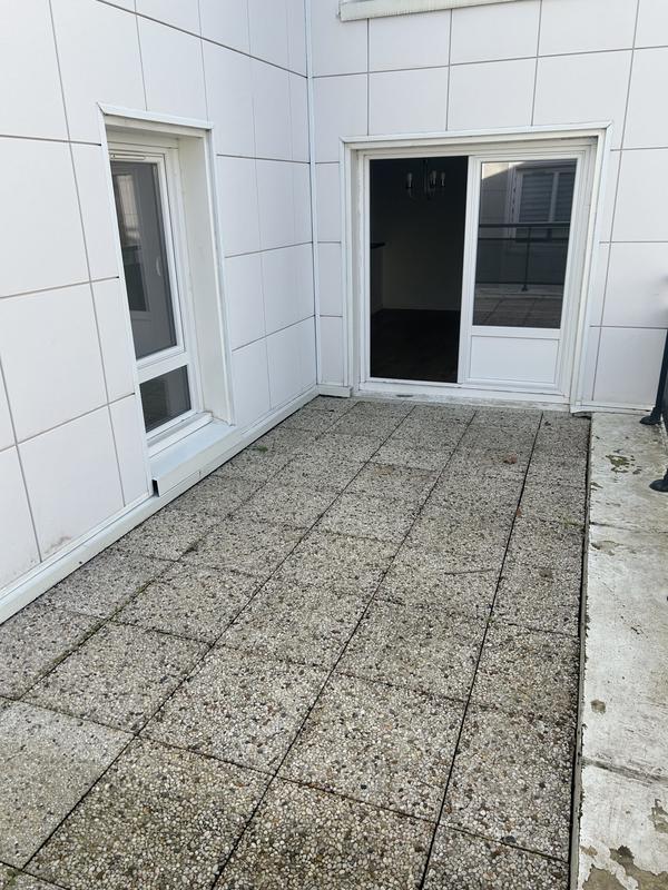 Appartement - 75 m² - 3 pièces