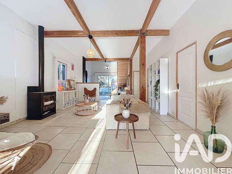 Maison - 196 m² - 8 pièces