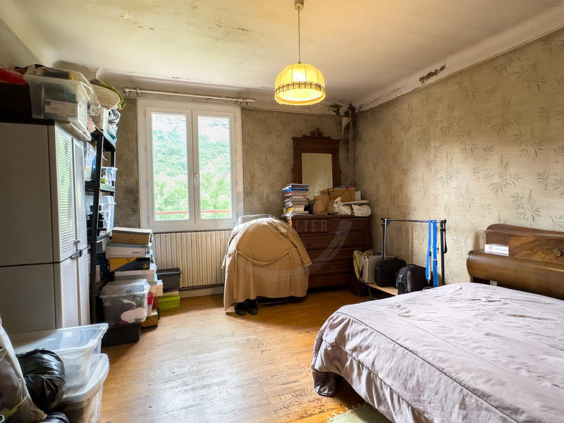 Maison - 165 m² - 6 pièces