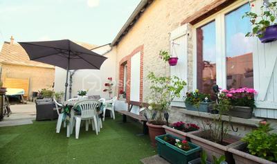 Maison - 147 m² - 5 pièces