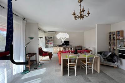 Appartement - 87 m² - 3 pièces