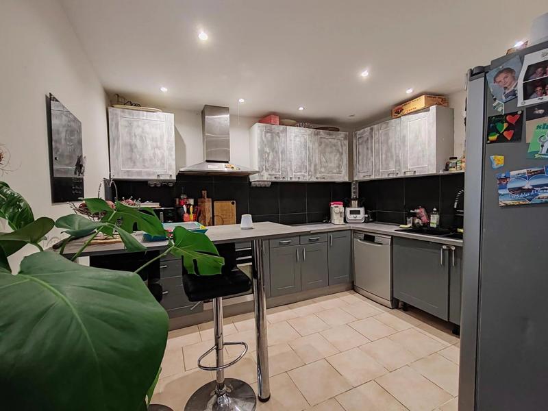 Maison - 92 m² - 4 pièces