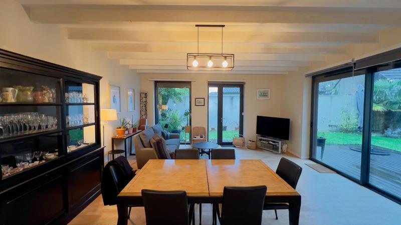 Maison - 176 m² - 6 pièces