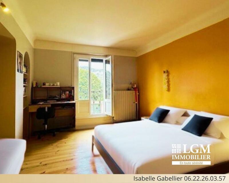 Maison - 138 m² - 4 pièces