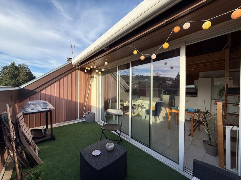 Appartement - 97 m² - 5 pièces