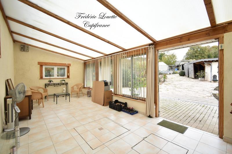 Maison - 211 m² - 6 pièces