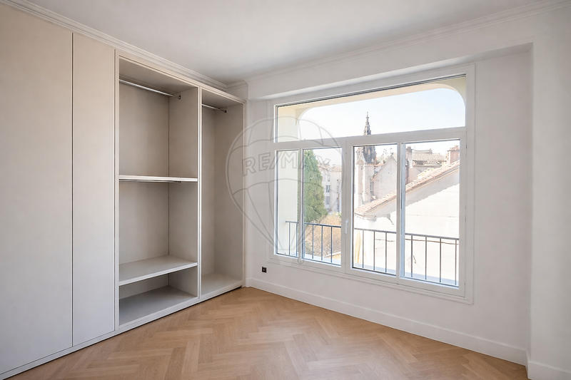 Appartement - 95 m² - 4 pièces