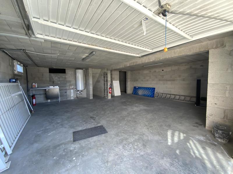 Maison jumelée - 91 m² - 5 pièces