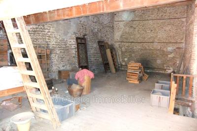 Grange - 152 m² - 2 pièces