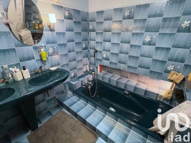 Maison - 160 m² - 7 pièces