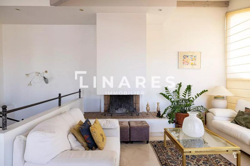 Appartement - 112 m² - 4 pièces