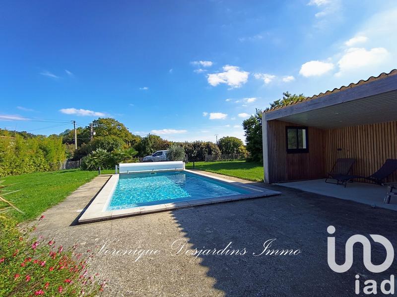 Maison - 198 m² - 7 pièces