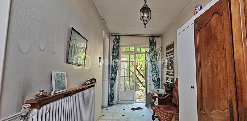 Immeuble - 198 m² - 8 pièces