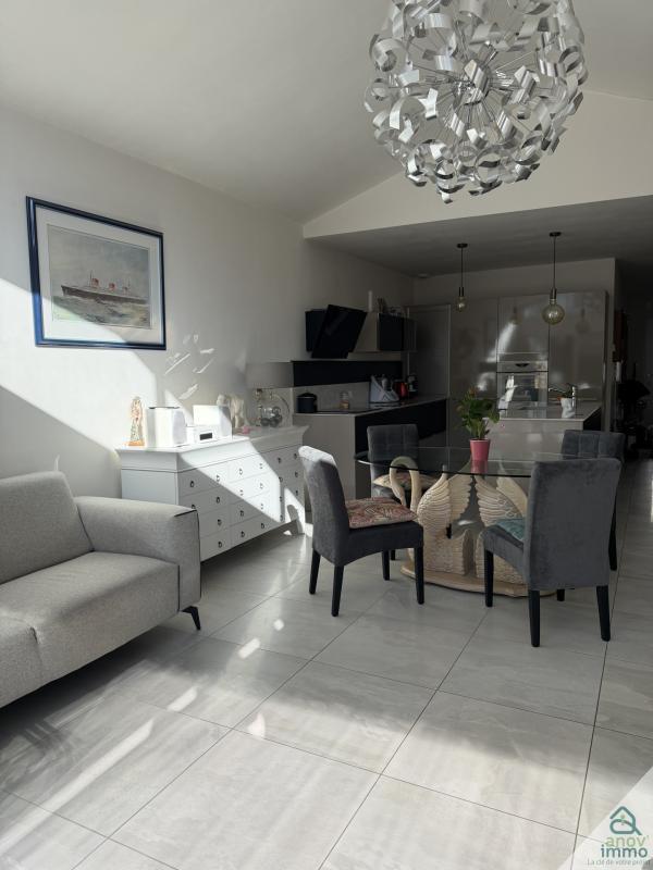 Pavillon - 100 m² - 4 pièces