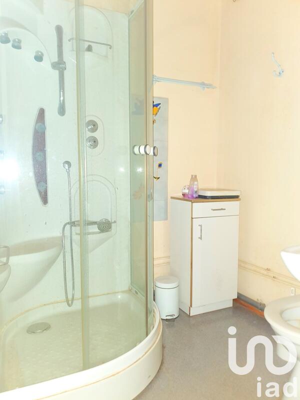 Maison - 262 m² - 8 pièces