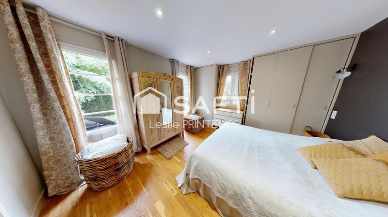 Maison - 174 m² - 6 pièces