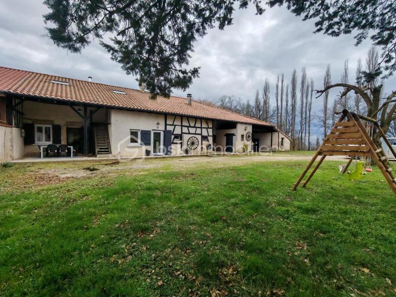 Corps de ferme - 171 m² - 8 pièces