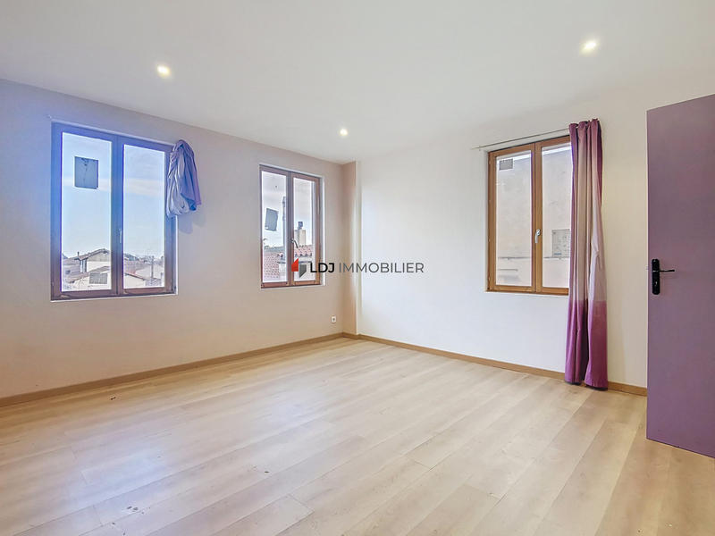 Maison - 130 m² - 3 pièces