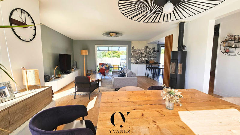 Maison - 122 m² - 7 pièces